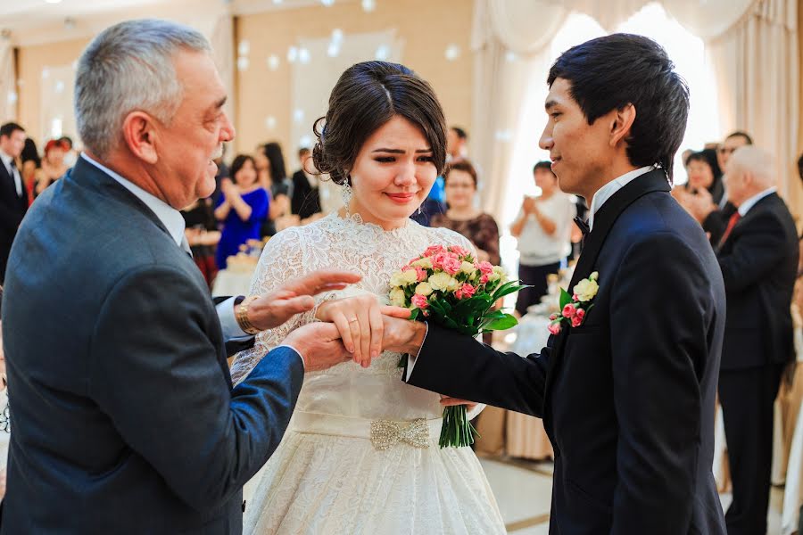 Fotografo di matrimoni Zhan Bulatov (janb). Foto del 18 marzo 2016