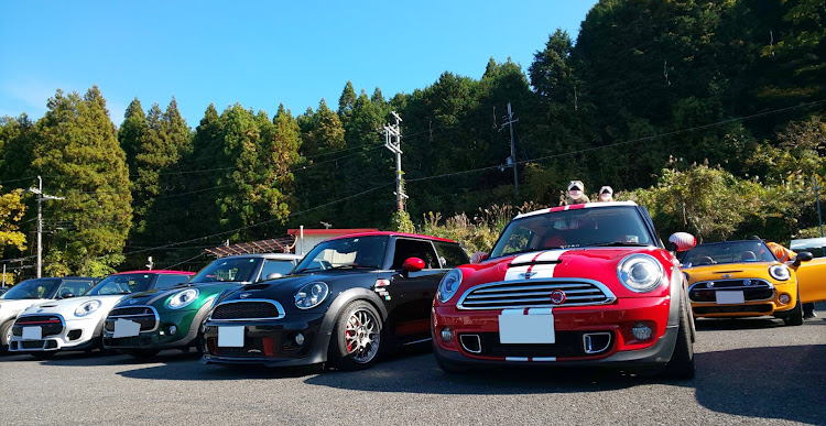 MINI ジョンクーパーワークスのMINIオフ会に関するカスタム事例の投稿画像3枚目
