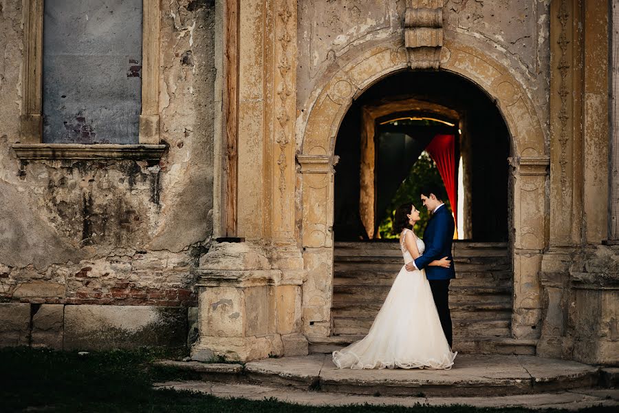 Fotógrafo de casamento Mihai Ruja (mrvisuals). Foto de 11 de outubro 2016