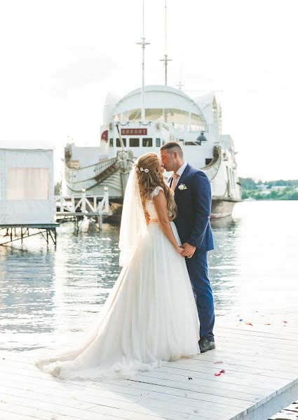 Photographe de mariage Katerina Komissarova (komissarova). Photo du 4 avril 2017