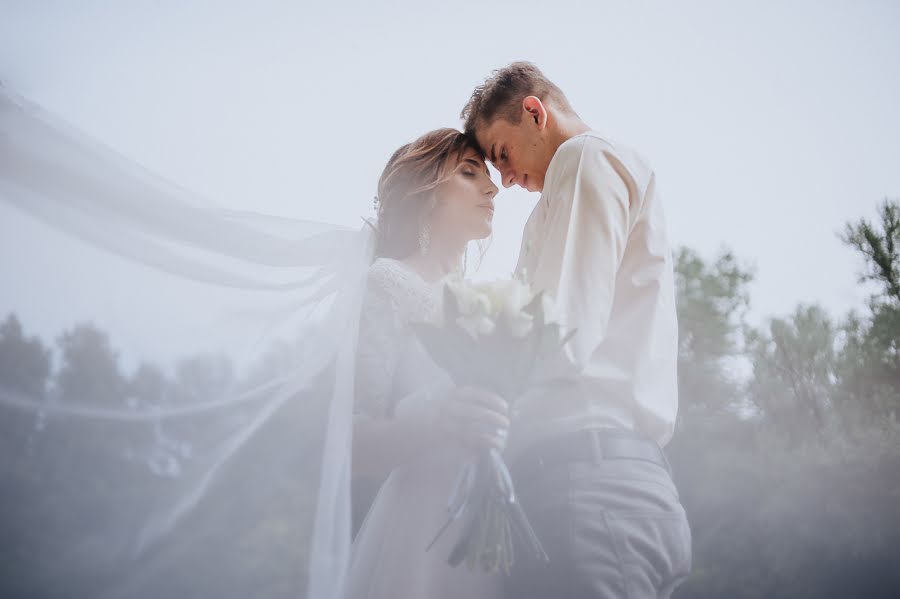 Fotografo di matrimoni Vitaliy Bendik (bendik108). Foto del 24 giugno 2017