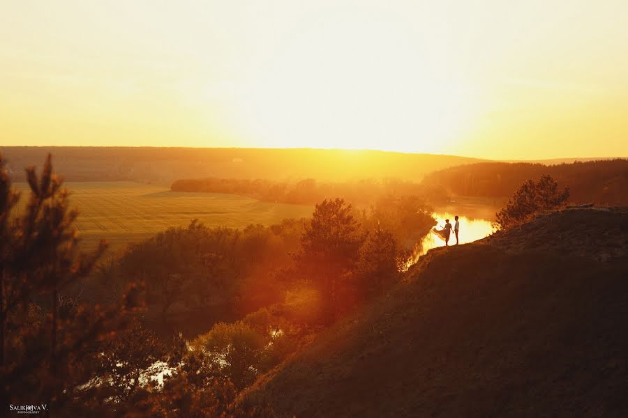 Vestuvių fotografas Viktoriya Salikova (victoria001). Nuotrauka 2015 gegužės 11