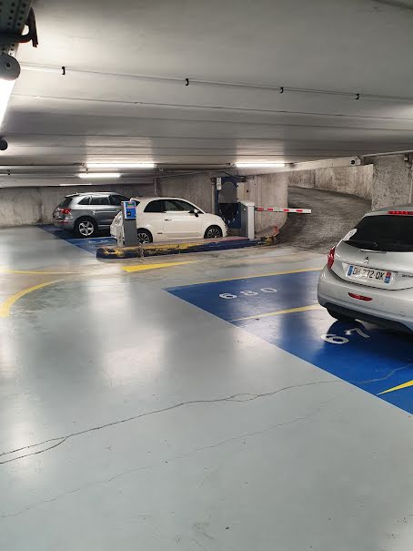 Vente parking  10 m² à Toulouse (31000), 33 000 €