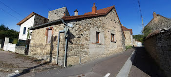 maison à La Rochepot (21)