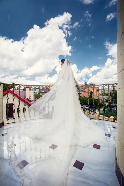 Fotógrafo de bodas Yuriy Korotkov (korotkovyy). Foto del 9 de agosto 2016