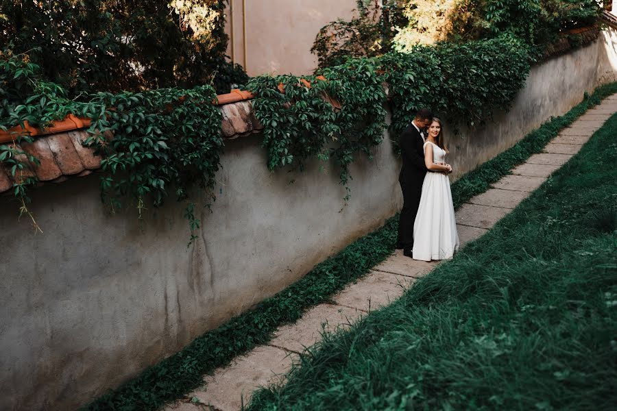 Fotografo di matrimoni Barna Adrian (adrianbarna). Foto del 17 aprile