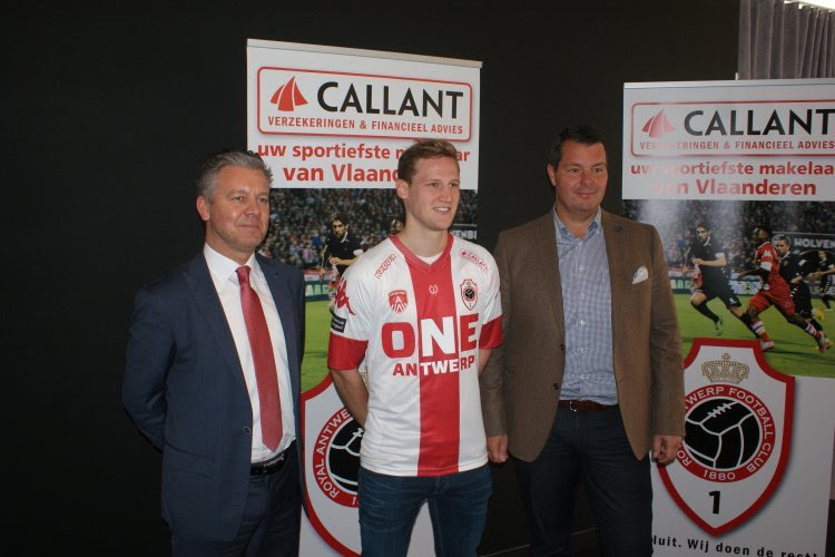 Antwerp stelt trots nieuwe sponsor voor: "Samen naar eerste klasse, want daar hoort deze club thuis"