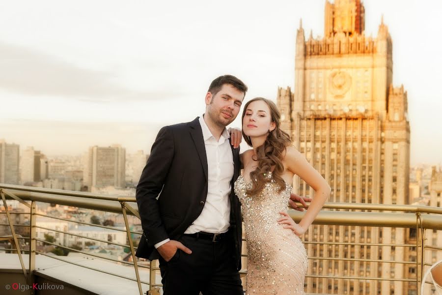 Fotógrafo de casamento Olga Kulikova (olgakulikova). Foto de 2 de abril 2015