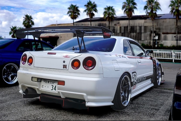 スカイライン GT-RのR34・BNR34・GTR・GT-Rに関するカスタム事例の投稿画像2枚目