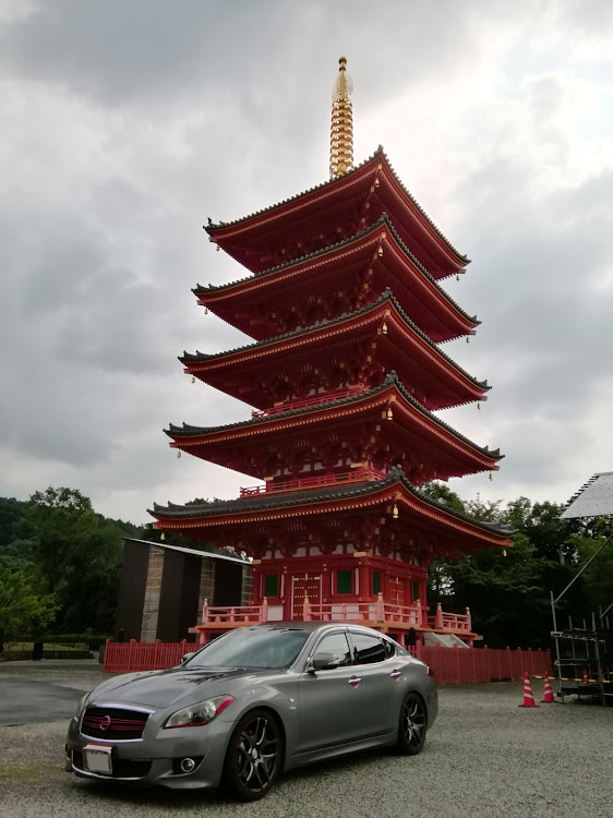 フーガの大阪府富田林市伏見堂町・願昭寺・平成の名塔・五重塔・ローガンに関するカスタム事例の投稿画像1枚目
