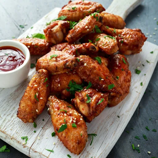 Chicken Wings (Hot Galic Sauce)