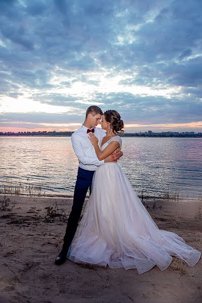 Fotógrafo de casamento Kamilla Semisotnova (kamillas). Foto de 30 de dezembro 2019