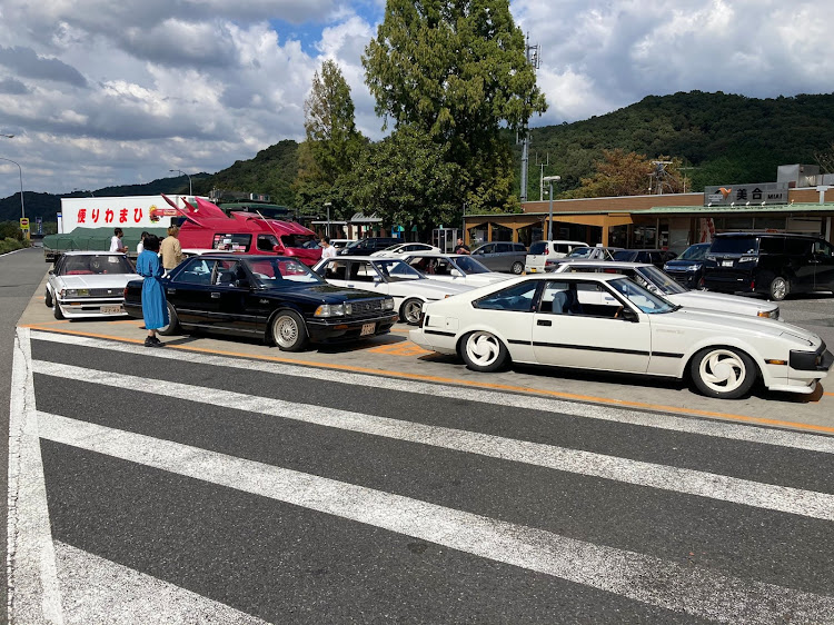クラウンハードトップの13クラウン・ドライブ・クレスタ・セリカxx・バニングに関するカスタム事例の投稿画像1枚目