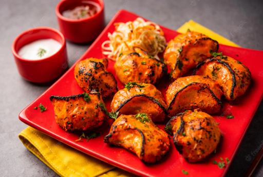 Tandoori Momos Chicken