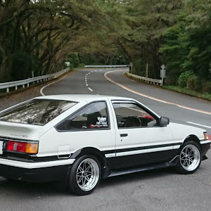 カローラレビン AE86