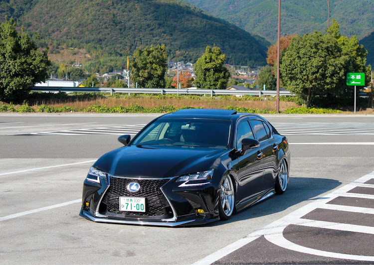 GSのLEXUS gs・徳島・紅葉と愛車・具定展望台・愛媛に関するカスタム事例の投稿画像1枚目