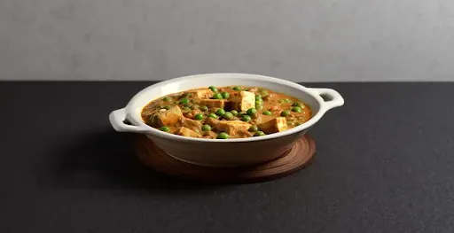 Matar Paneer