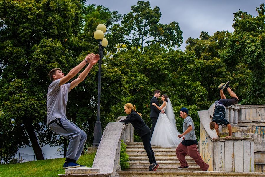 Fotógrafo de casamento Ionut Fechete (fecheteionut). Foto de 15 de setembro 2017