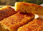 Zucchini Corn Bread... was pinched from <a href="http://www.freshbitesdaily.com/zucchini-corn-bread/" target="_blank">www.freshbitesdaily.com.</a>