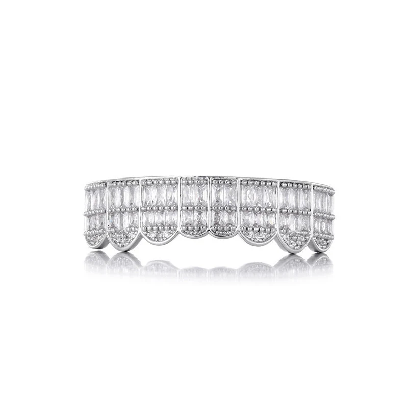 Brillante Enchufe Dental Hip Hop con Diamantes Adorno, para un look audaz y personalizado. Destaca tu estilo con esta joya dental.