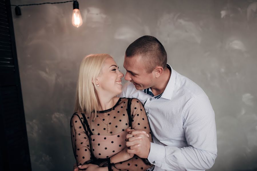 Wedding photographer Olya Kolos (kolosolya). Photo of 5 February 2019