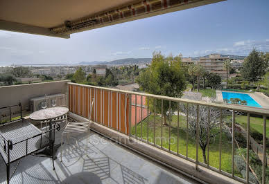 Apartment with terrace and pool 3