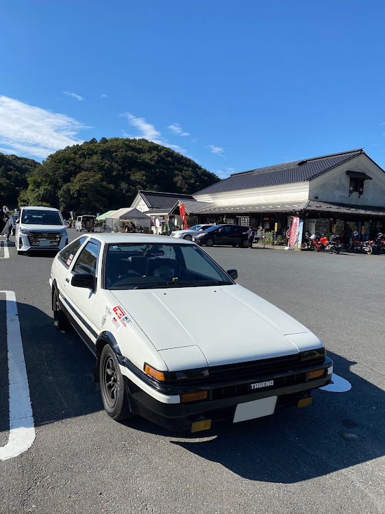 スプリンタートレノのハチロク・AE86・晴天に関するカスタム事例の投稿画像1枚目
