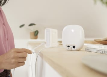 Google AC-1304 WiFi Solution Single WiFi Point Router Replacement for Whole  Home Coverage