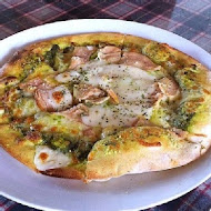 PIZZA OLMO 窯烤pizza.麵包