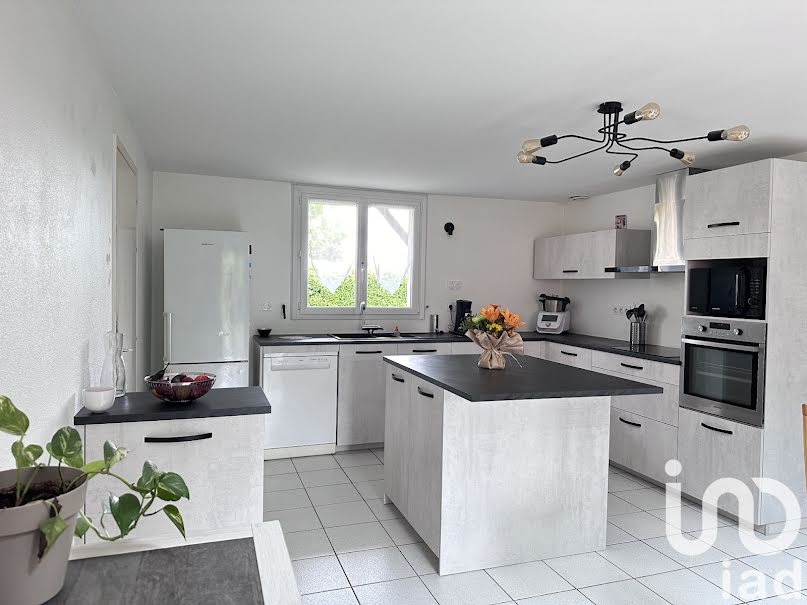 Vente maison 5 pièces 124 m² à Basse-Goulaine (44115), 425 000 €