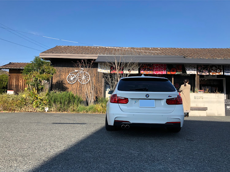 3シリーズ ツーリングのbmw・BMW3シリーズ・F31ツーリング・都田駅・marimekkoに関するカスタム事例の投稿画像2枚目