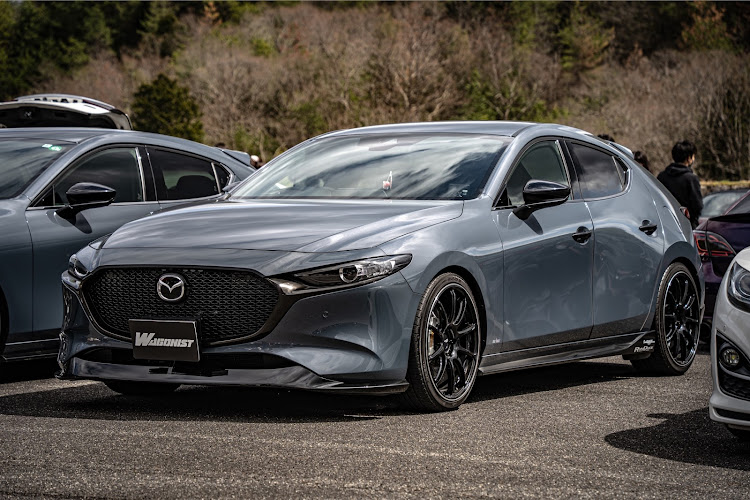 MAZDA3の広島マツダミーティング・HIROSHIMA　MAZDA　MEETING・オフ会・広島中央森林公園・Seeker良いよねに関するカスタム事例の投稿画像30枚目