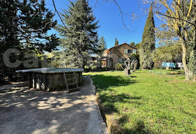 Villa with pool and terrace 3