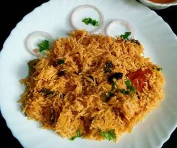 Aaliyar Ambur Dum Biryani menu 