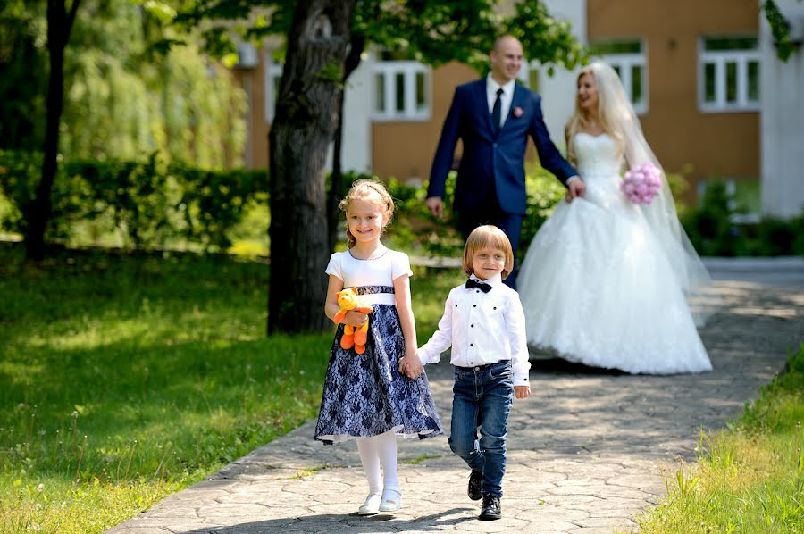 Bryllupsfotograf Aleksey Demchenko (alexda). Bilde av 7 juni 2016