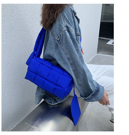 Title 4, Single Shoulder Crossbody Sponge Woven Diamond ...