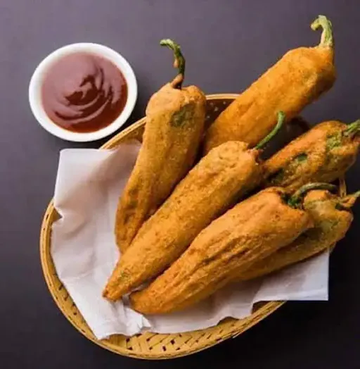 Mirchi Pakoda (5 Pcs)