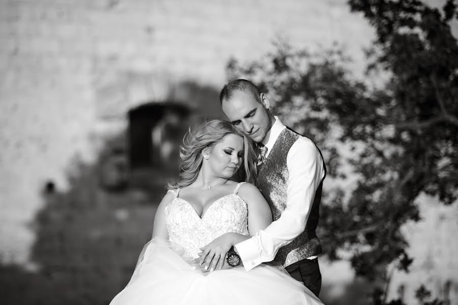 Fotógrafo de casamento Ildikó Berecz (ildikoberecz). Foto de 20 de agosto 2018