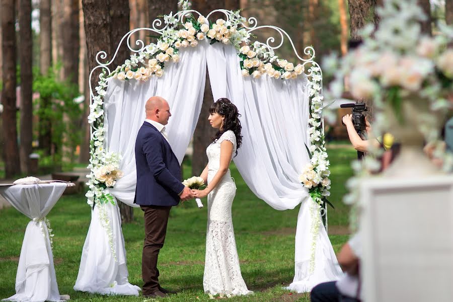 Wedding photographer Mikhail Klyuev (klyhan). Photo of 11 May 2016