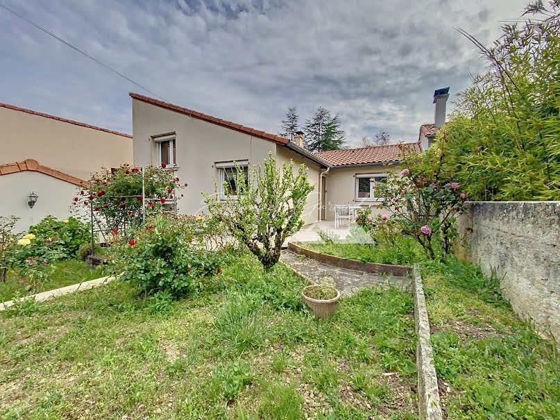 Vente maison 5 pièces 113 m² à Millau (12100), 254 000 €