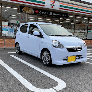 ミライース LA300S