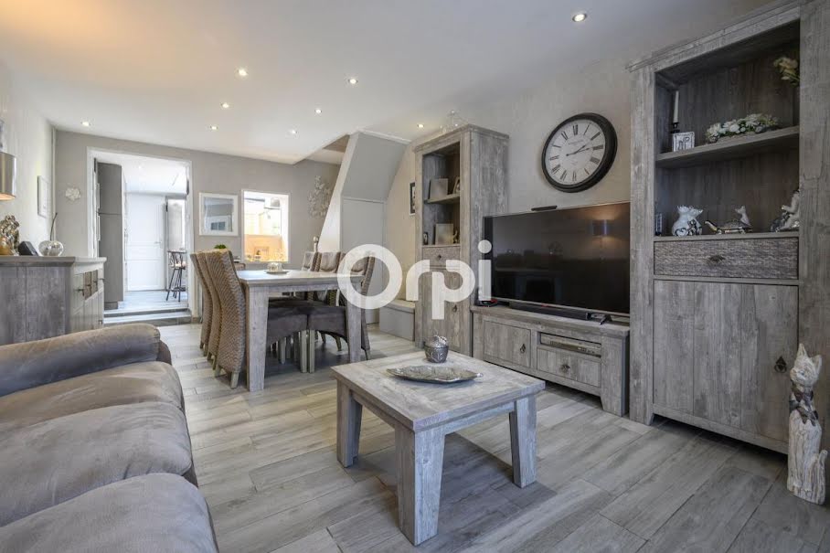 Vente maison 4 pièces 90 m² à Armentieres (59280), 177 500 €