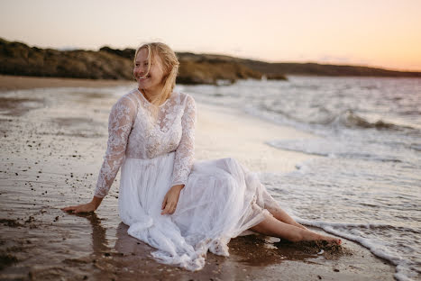 Svatební fotograf Karoline James-Griffiths (regenweibchen). Fotografie z 20.října 2021