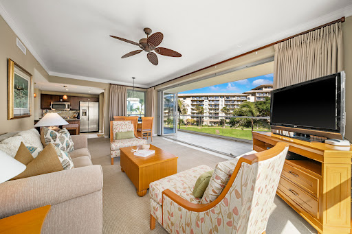 Apartment with pool 3