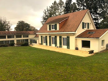 villa à Boisseuil (87)