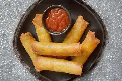 Veg Spring Roll [4 Pieces]