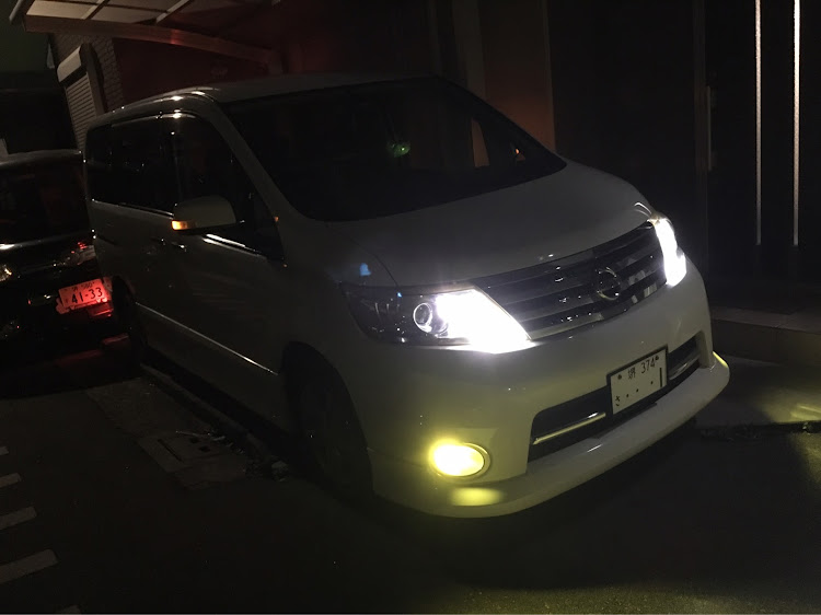 セレナの25セレナ・浜松餃子・海鮮丼・家族旅行・お出かけに関するカスタム事例の投稿画像1枚目