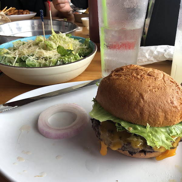 Gluten-Free Burgers at LuLu's