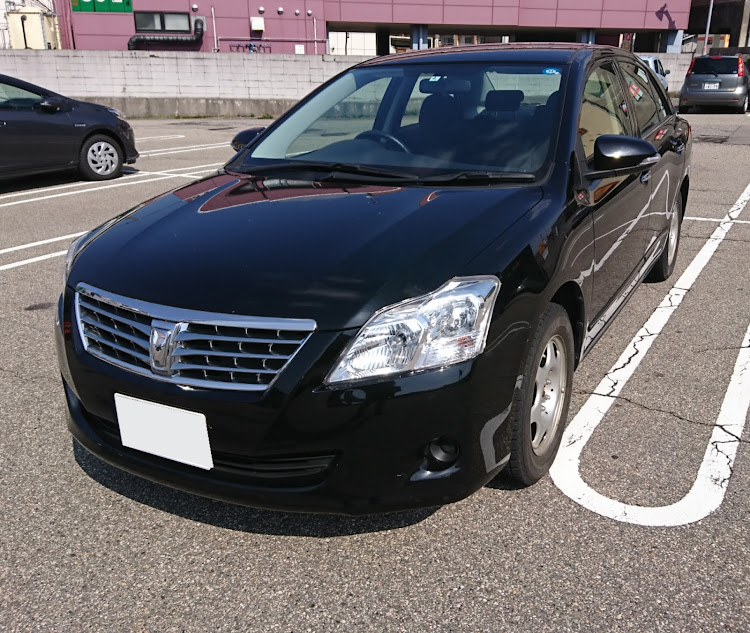 マークXのマークX 120系・プレミオ・事故後・代車・修理予定に関するカスタム事例の投稿画像2枚目