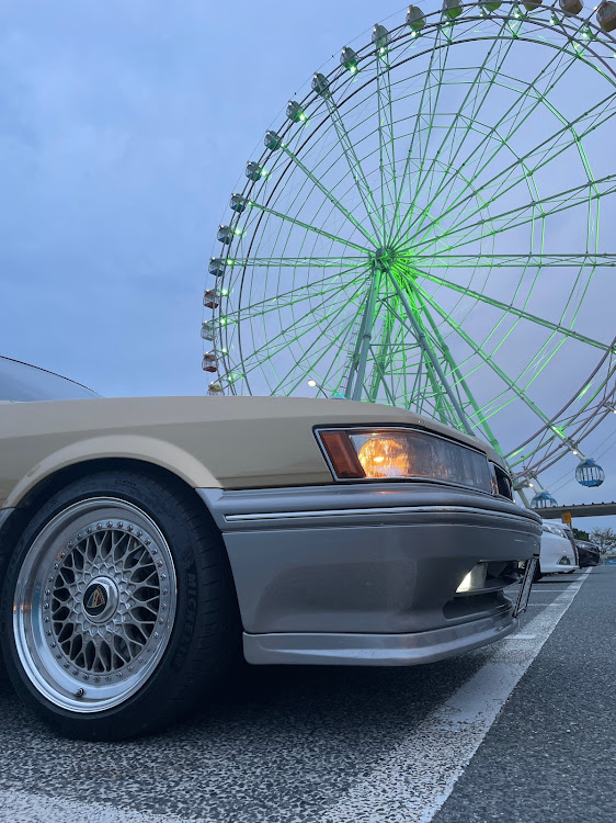 レパードの淡路島SA・イルミネーションと愛車に関するカスタム事例の投稿画像1枚目